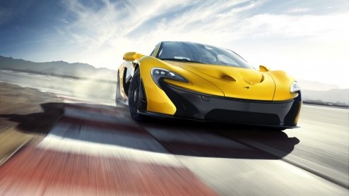 Nieuwe supercar McLaren P1 klapt uit de school met 916 pk.