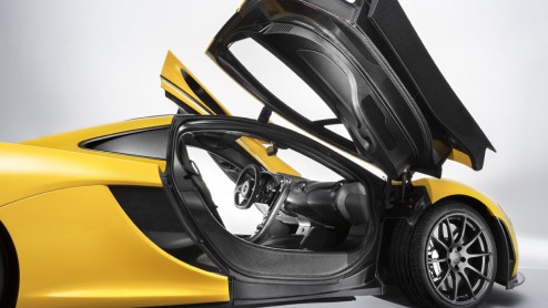 Louwman Exclusive heeft de vertegenwoordiging van McLaren voor Nederland verworven n toonde de nieuwe P1.