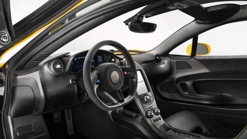 Louwman Exclusive heeft de vertegenwoordiging van McLaren voor Nederland verworven n toonde de nieuwe P1.
