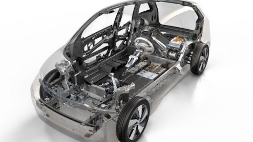 BMW heeft weer wat meer details vrijgegeven van de elektrische i3, die nog dit jaar op de Nederlandse markt te koop komt voor prijzen ruim onder de 40.000 euro.