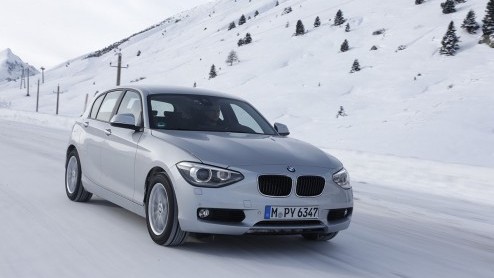 Vanaf deze zomer komt het BMW xDrive 4WD-systeem optioneel beschikbaar voor meerdere uitvoeringen van de 1 Serie en 3 Serie.