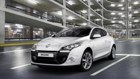 De Renault Mgane Energy dCi 110 Start & Stop eco2 is voor 2012 opnieuw gehomologeerd. Daardoor komt de CO2-uitstoot van het model op slechts 90 gram uit en is de spaarzame Fransoos nog langer te rijd