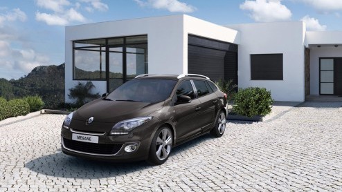 De Renault Mgane Energy dCi 110 Start & Stop eco2 is voor 2012 opnieuw gehomologeerd. Daardoor komt de CO2-uitstoot van het model op slechts 90 gram uit en is de spaarzame Fransoos nog langer te rijd