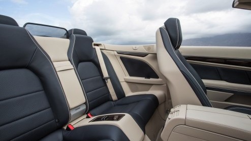 In navolging van de E-Klasse Limousine en Estate vindt in mei ook de Coupe en Cabriolet hun weg naar de dealer.