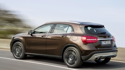 Zie hier de Mercedes-Benz GLA, een compacte SUV die het moet gaan opnemen tegen de Audi Q3, BMW 1 en Range Rover Evoque. Komende maand debuteert de crossover op de IAA in Frankfurt, maar pas vanaf maa