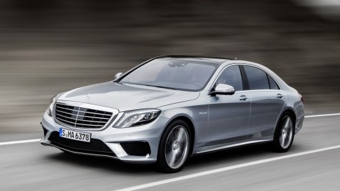 Mercedes introduceert de nieuwe S 63 AMG, met achter- of vierwielaandrijving. Voorin ligt altijd de 5.5 liter biturbo met 585 pk.