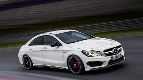 Mercedes-Benz CLA ook als 45 AMG. Met 360 pk en vierwielaandrijving. Leuk!