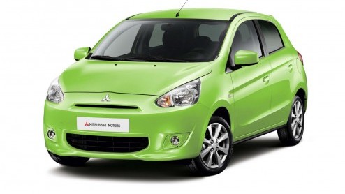 Naast de Outlander PHEV en de vernieuwde ASX presenteert Mitsubishi in Parijs ook de Europese interpretatie van de Mirage, een compacte hatchback. Vanaf februari 2013 maakt die Japanner de oversteek n
