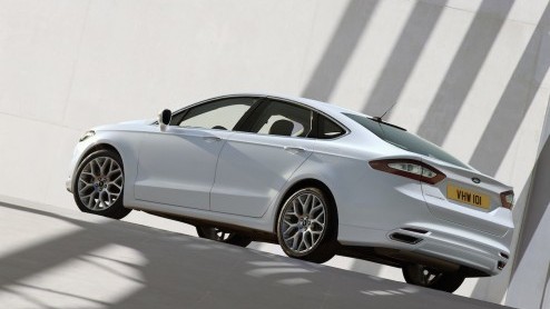 Je kon er natuurlijk op wachten. Een 125 pk sterke 1.0 liter EcoBoost motor kan natuurlijk prima dienst doen als instapper voor de nieuwe Ford Mondeo. Vandaag wordt bekend dat die driecilinder inderda