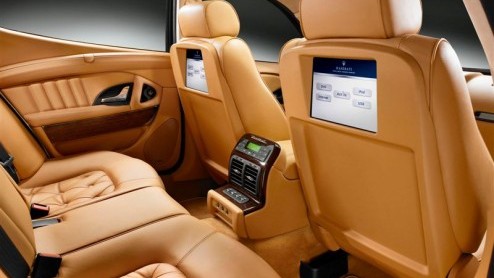 Na een goed verkoopjaar en zelfs een productierecord vindt Maserati het tijd om eens toepasselijk uit te pakken. Maserati heeft een zeer luxe, maar exclusieve uitvoering van haar vlaggenschip naar Det
