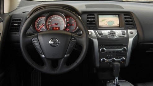 Met de Autosalon van Genve in aantocht zijn de introductie- plannen van Nissan ook bekend geworden. Het Japanse automerk presenteert naast hun nieuwe SUV, de Murano, ook de sportieve GT-R aan Europa.