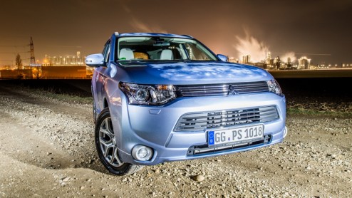 Exemplaren Mitsubishi Outlander PHEV vandaag in productie gegaan.