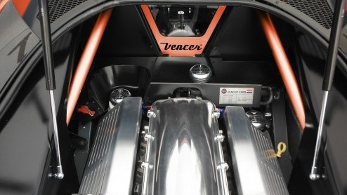 Debuut voor Nederlandse supercar Vencer Sarthe tijdens 24 uur van Le Mans Drivers Parade.