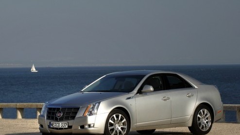 Cadillac gaat een nieuwe fase in met het offensief op de Europese markt. De nieuwe CTS is namelijk de eerste auto van het luxemerk van General Motors die serieuze concurrentie is voor de Europese prem