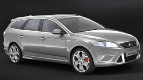 Op de internetsite van het Spaanse blad Coche Actual is de eerste foto opgedoken van de nieuwe Ford Mondeo. Het gaat om een combi-versie, maar duidelijk is te zien dat ook deze variant veel weg heeft