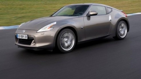 Onlangs werd al bekend dat Nissan een nieuwe crossover conceptauto Qazana op de Autosalon van Geneve zal presenteren. Maar, dit studiemodel is niet het enige pronkstuk op de stand aldaar. Ook de 370Z,