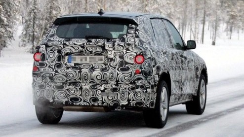 BMW heeft grootste plannen met haar X-modellijn. Met het succes van de X5, de verse X6 en de komst van de X1 kan de toch niet heel populaire X3 natuurlijk niet achterblijven. Het tussenmaatje werd in 