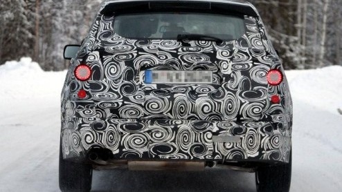 BMW heeft grootste plannen met haar X-modellijn. Met het succes van de X5, de verse X6 en de komst van de X1 kan de toch niet heel populaire X3 natuurlijk niet achterblijven. Het tussenmaatje werd in 