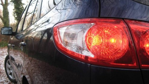 Hyundai zet in Europa een steeds grotere voet aan de grond. Met de geheel nieuw ontwikkelde i-modellen weet het merk de kritische Europeaan steeds meer te behagen. Dat betekent niet dat de voorgaande