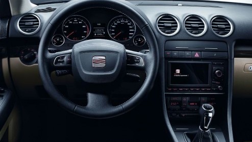 Nu mogen we 'm echt zien, de Seat Exeo voor het gezin, de Exeo ST. Met net even wat meer ruimte, maar wel de vertrouwde sportieve elementen en motorisaties. De Exeo ST komt na april bij de dealers, wa
