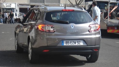 Renault is nog lang niet klaar met de Megane. Naast de sedan kunnen we ook weer de stationwagon verwachten. We zien nu opnieuw de Renault Megane Grand Tour, die gepland staat voor volgend jaar. Update