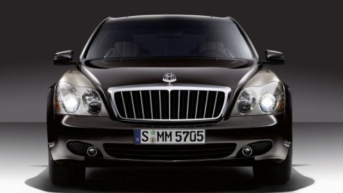 Een bijzondere naam voor een net zo bijzondere auto. Maybach toont de 'Zeppelin' in Genve. Dat staat voor een pakket met grootse luxe, want ja, alles went...
