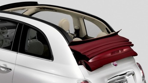 Het is nu officieel, de Fiat 500C is geboren. Als homage aan het open top-model uit 1957 beleeft deze 500 semi-cabriolet zijn debuut tijdens de Autosalon in Genve. Update: nieuwe beelden om opnieuw