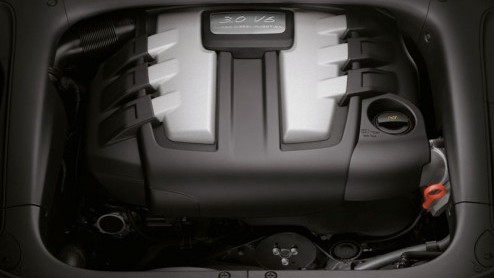 Bij Porsche kun je in Genve de nieuwe 911 GT3 en Cayenne Diesel bekijken. Twee tegenpolen, maar onder n gedachte. Sportiviteit en efficiency.
