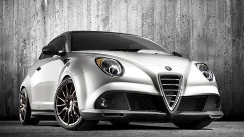 Wat voor moois heeft Alfa voor ons in Zwitserland in petto? Inderdaad, die gemene MiTo GTA 'concept' en nieuwe motoren voor de 159 en Brera/Spider. Het neusje van de zalm vind je echter bij de present