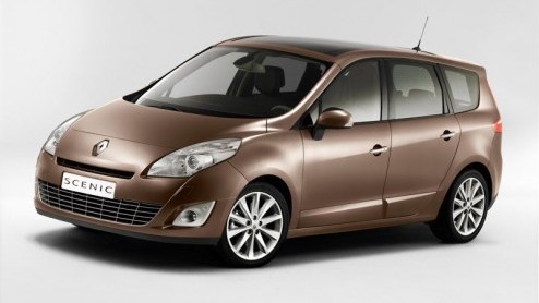 De Megane-familie breidt zich gestaag uit. Vandaag presenteert Renault zowel de Megane Estate en Scenic in vol ornaat. Kosten nog moeite werd gespaard om deze gezinsvrienden klaar te stomen in het str