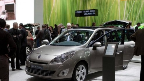 De toonaangevende autosalon van Genve opent komende donderdag 5 maart weer haar deuren. Tot zondag 15 maart kun je je vergapen aan al het moois op vier wielen. Autovandaag ging je alvast even voor en