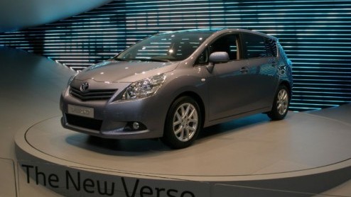 De toonaangevende autosalon van Genve opent komende donderdag 5 maart weer haar deuren. Tot zondag 15 maart kun je je vergapen aan al het moois op vier wielen. Autovandaag ging je alvast even voor en