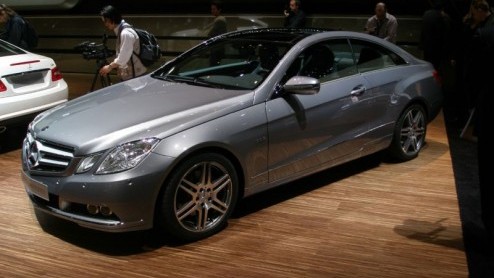 De toonaangevende autosalon van Genve opent komende donderdag 5 maart weer haar deuren. Tot zondag 15 maart kun je je vergapen aan al het moois op vier wielen. Autovandaag ging je alvast even voor en