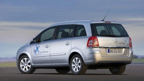 Opel heeft alle vertrouwen in aardgas als schoner alternatief voor een benzine- of dieselmotor. Naast de toch ietwat tamme Zafira 1.6 CNG (94 pk) komt de fabrikant nu met een 1.6 Turbo op aardgas. Kij