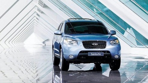 Nu de AutoRAI zijn deuren opent grijpt Hyundai de kans aan om de Santa Fe Freestyle eens flink af te prijzen. Het complete actiemodel zakt per 1 april  en dat is geen grap  met 4200 euro in aanschaf