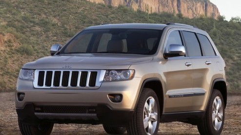 Het toch nog kwakkelende Chrysler zit vol ambities. Zoals de Jeep Grand Cherokee, die voor eind volgend jaar gepland staat. Vandaag bereikt ons meer tekst en uitleg, en nieuwe beelden! Met een nieuwe