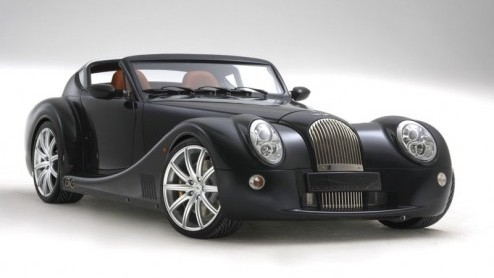 Morgan bestaat honderd jaar als zelfstandige autofabrikant. Dit wordt uiteraard gevierd met de nodige festiviteiten, waaronder de onthulling van de nieuwe Aero SuperSports.