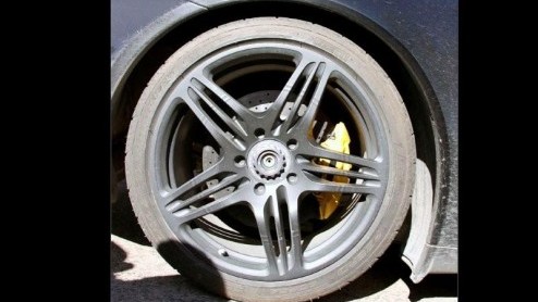 Dat ook de 911 GT3 RS zal profiteren van de nieuwe 911-looks, bewijzen opnieuw deze beelden, geschoten langs een stoffige weg in de Verenigde Staten. Het testmodel werd daar samen met het huidige in 2