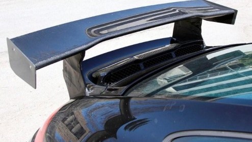 Dat ook de 911 GT3 RS zal profiteren van de nieuwe 911-looks, bewijzen opnieuw deze beelden, geschoten langs een stoffige weg in de Verenigde Staten. Het testmodel werd daar samen met het huidige in 2
