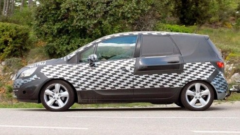 Uitstel betekent geen afstel. De Opel Meriva laat nog even op zich wachten, maar zijn komst in 2010 is zeker. Op de vandaag binnengekomen beelden ondergaat de ruimtevariant de nodige inspanning met ee