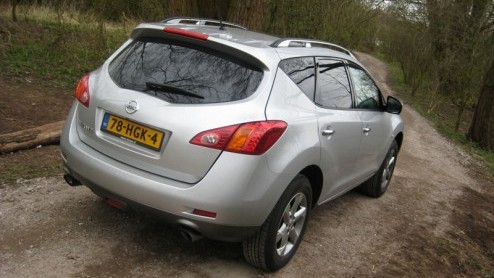Na de brutale toestroom van Infiniti-modellen in ons land zouden we bijna vergeten dat zustermerk Nissan ook aan luxe SUVs doet. En raad eens: de vernieuwde Nissan Murano 3.5 V6 heeft ons behoorlijk