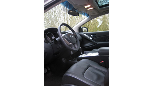 Na de brutale toestroom van Infiniti-modellen in ons land zouden we bijna vergeten dat zustermerk Nissan ook aan luxe SUVs doet. En raad eens: de vernieuwde Nissan Murano 3.5 V6 heeft ons behoorlijk