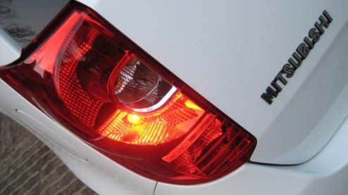 Bij Mitsubishi kunnen sportieve rijders al jaren terecht bij de Lancer Evolution. Sinds kort is ook de vernieuwde Colt in gespierd outfit verkrijgbaar, maar dan onder de noemer Ralliart. Welke naam he