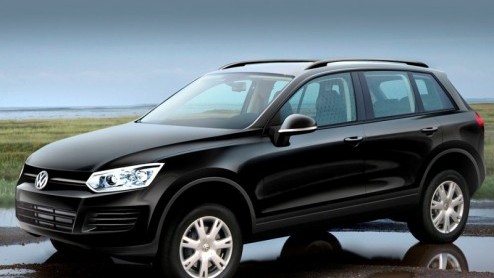 Onder deze reus met camouflage schuilt de nieuwe Volkswagen Touareg! De nieuwe generatie staat vr 2011 gepland en belooft meer ruimte te bieden, maar ook een afslankkuur te ondergaan.