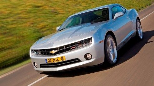 Het wachten is voorbij; de Chevrolet Camaro terug in de Amerikaanse showroom. In ons land wordt de Amerikaan via import bij Pietersen US Carcenter verkocht. Deze begeerlijke muscle car is helemaal nie