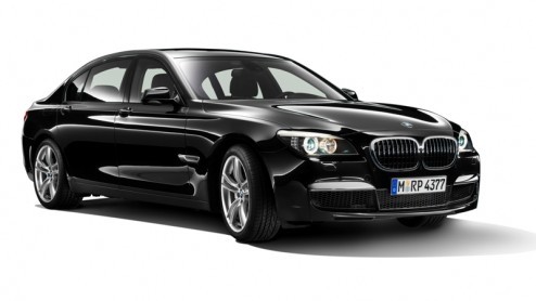 BMW heeft de komst van het M Sport pakket voor de BMW 7-serie bevestigd. Tegelijkertijd krijgt de eveneens onlangs aangekondigde nieuwe zescilinder dieselmotor de naam 740d in het vlaggenschip. Ook vi