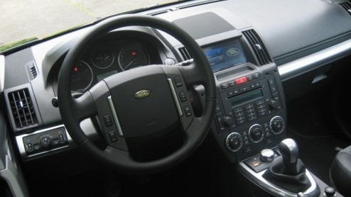 Een Land Rover met energielabel C? Dat kan echt, daarvoor moet je bij de Freelander TD4_e zijn. De Benjamin van het Britse merk gaat als eerste familielid voor zuinig met het nieuwe Stop/Start syste