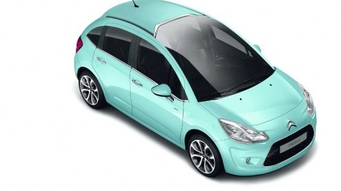 Na alle aandacht voor de Citron DS3 en alle geplande DS-modellen dienen nu nieuwe beelden van de Citron C3 zich aan! Liefhebbers hoeven niet lang te wachten om de C3 in levende lijve te aanschouwen.