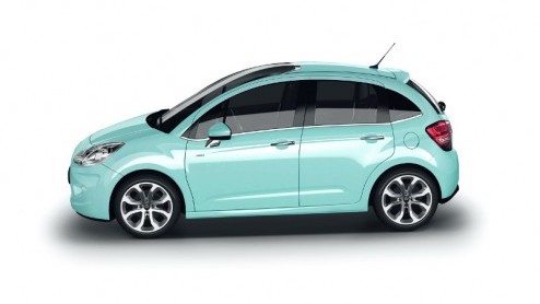 Na alle aandacht voor de Citron DS3 en alle geplande DS-modellen dienen nu nieuwe beelden van de Citron C3 zich aan! Liefhebbers hoeven niet lang te wachten om de C3 in levende lijve te aanschouwen.
