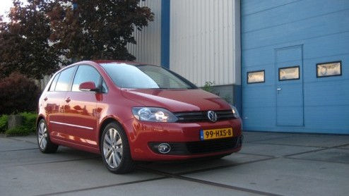 De Volkswagen Golf Plus was bij zijn introductie in 2005 aanvankelijk bedoeld als praktische opvolger van de vierde generatie Golf Variant. Daar kwam het merk echter op terug, de Plus trok namelijk he